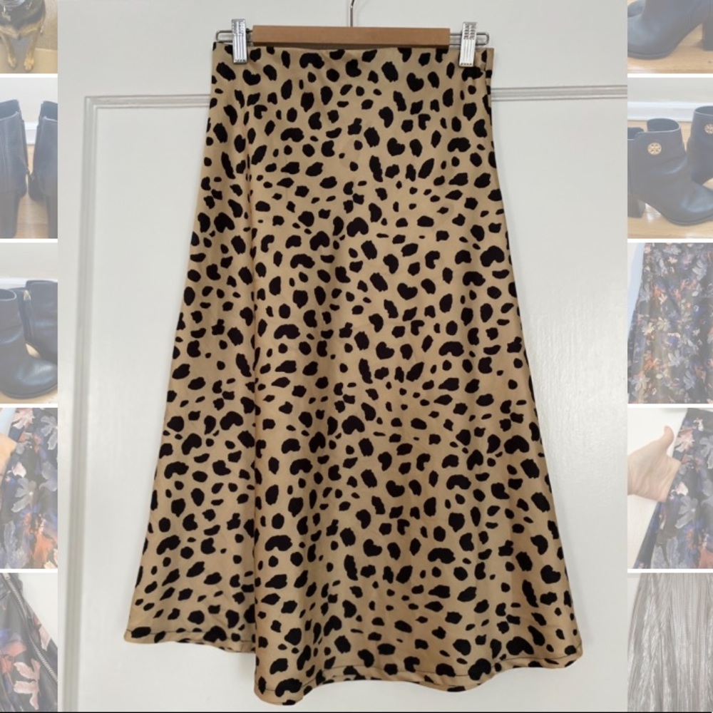 Leopard print skirt
